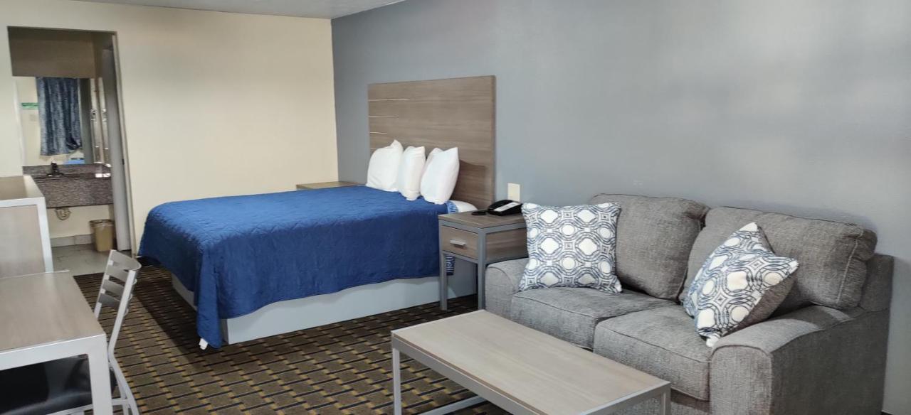 Ameristay Inn & Suites Orange Esterno foto