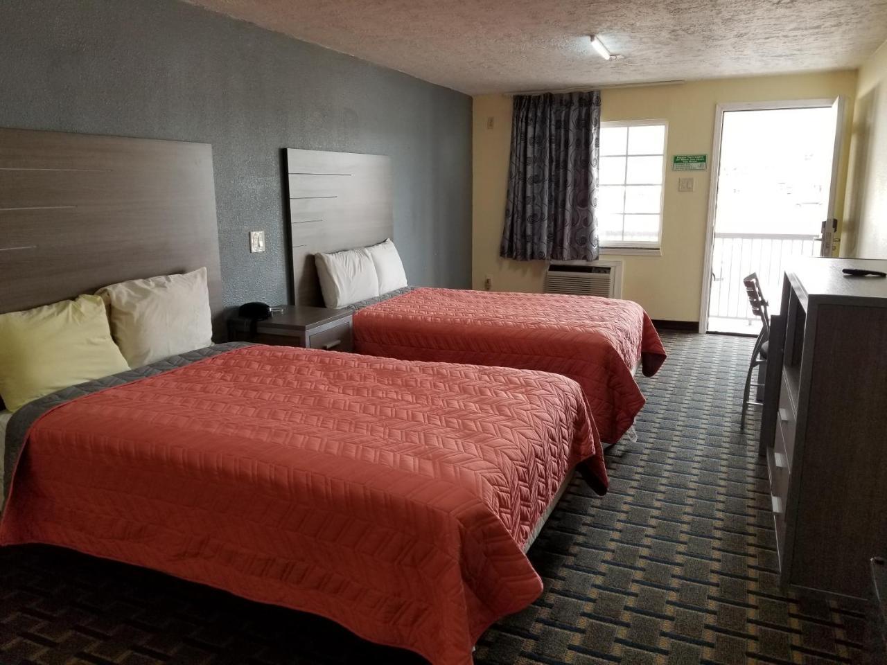 Ameristay Inn & Suites Orange Esterno foto